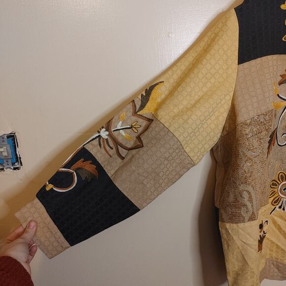 Indigo Moon Size 1X Cotton Patchwork Vintage Embroidery Wooden Buttons Neutral - Picture 7 of 10